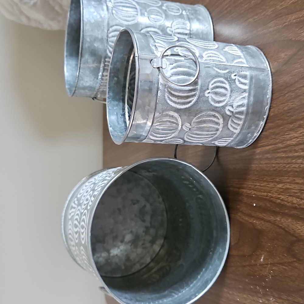 Rustic Silver Embossed Metal Bins - Picture 4 of 4